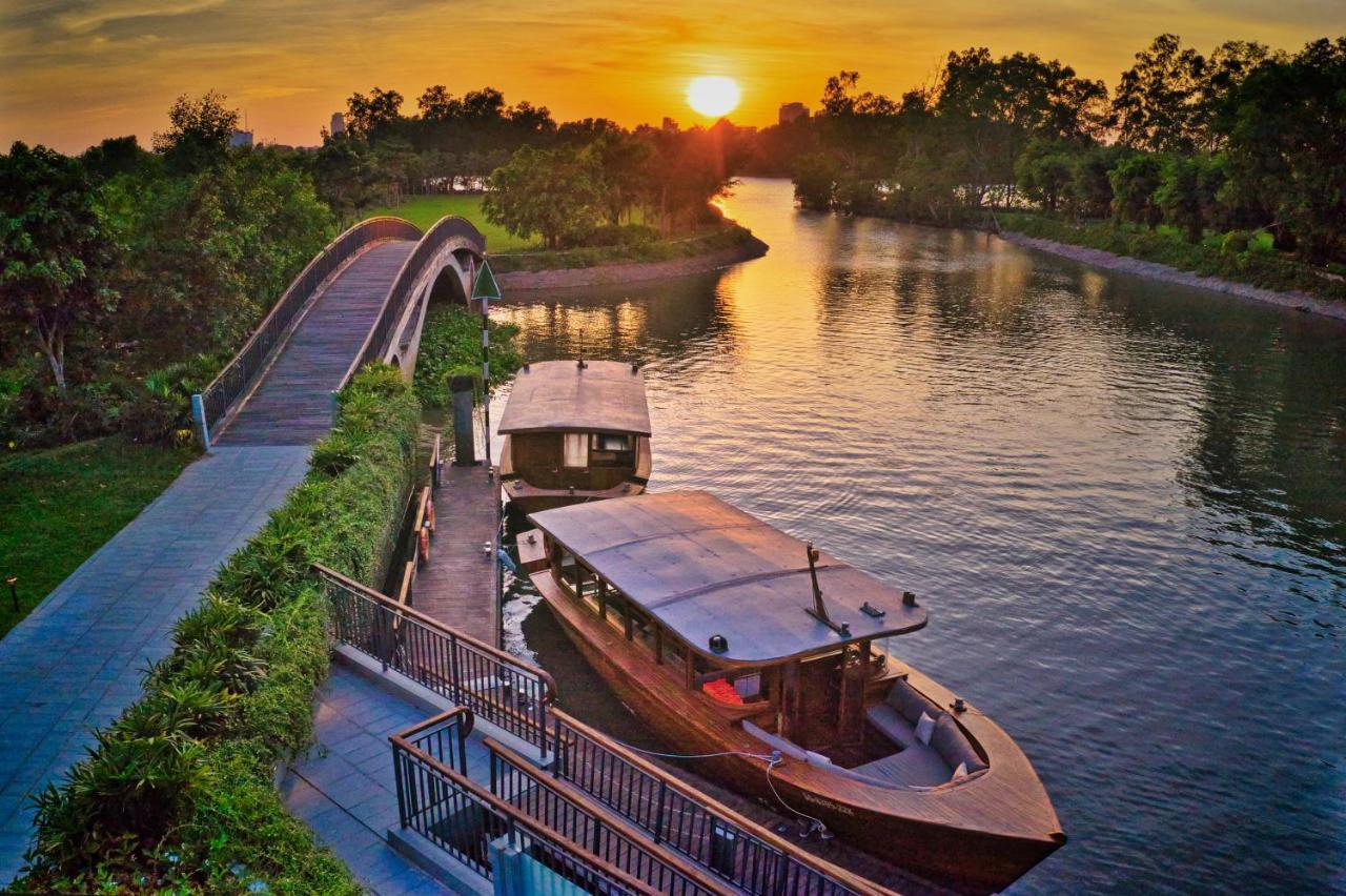 Legacy Mekong Hotel Can Tho Exterior photo